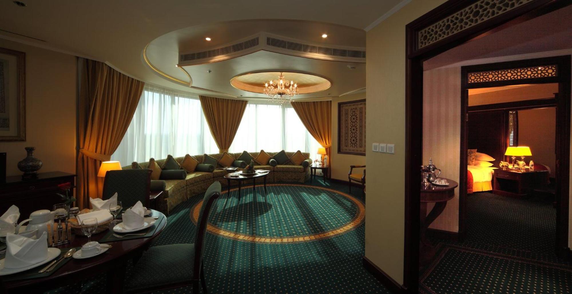 อัล อาห์ซา อินเตอร์คอนติเนนตัล Hotel อัลอาห์ซา ภายนอก รูปภาพ
